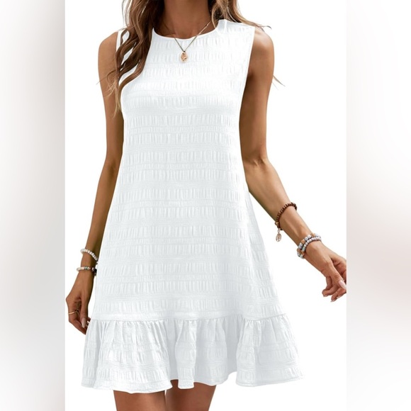 Women's size MEDIUM, WHITE day dress by Soly Hux. NEW WITH TAGS! - Picture 2 of 12